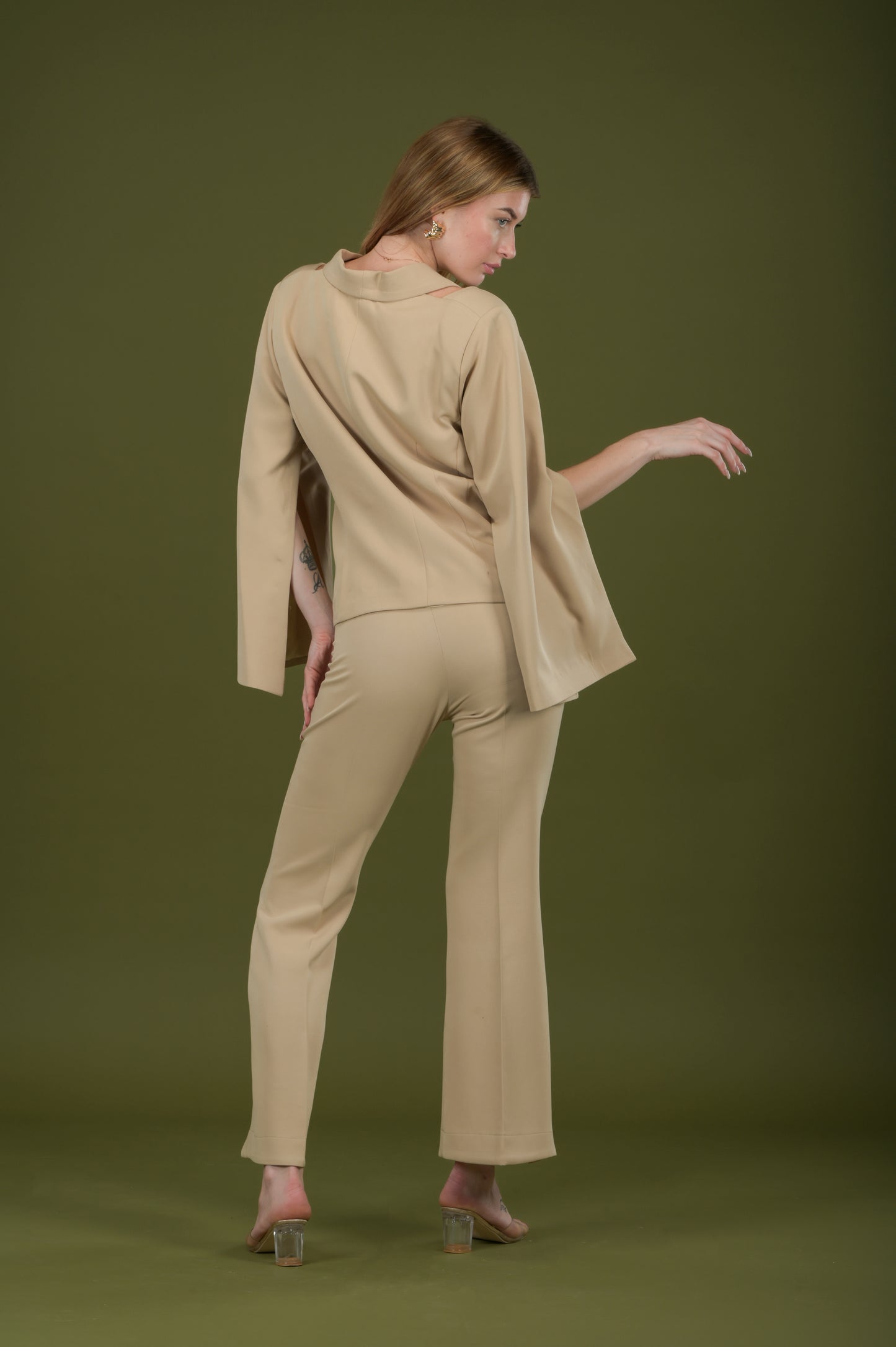 Cape Elegance - Beige